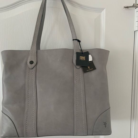 Frye Handbags - NWT Frye Melissa Washed Leather Shopper Tote